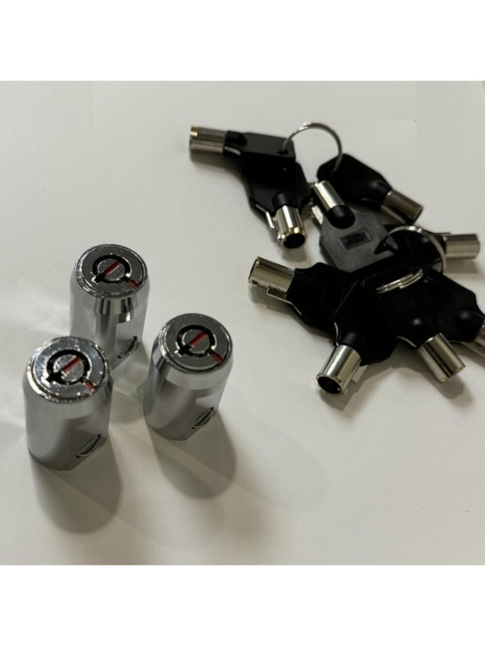 3X Keyed Alike Storage Cylinder Locks with 3 Tubular Keys for Roll-Up Doors
